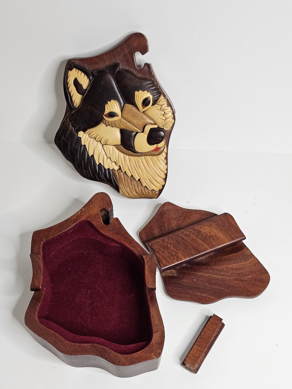 Intarsia Wood Puzzle Box German Shepherd Dog Secret Locking Trinket Jewelry Art